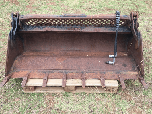 ECH XD Skid steer 4 in1 Bucket 5.png