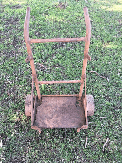 Trolley 2.png