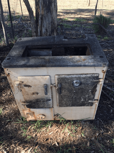 Old Wood Stove.png