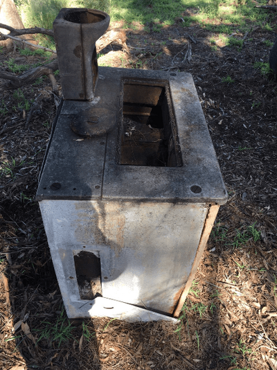 Old Wood Stove 4.png