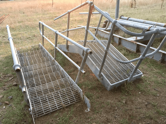 Metal Stairs 5.png