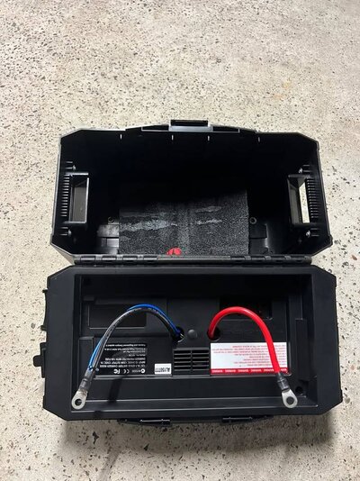 Ark Battery Box 730 2.jpg