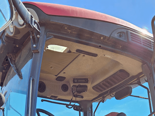 2013 McCormick X70.80 Tractor with Front End Loader 4.png